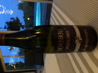 Schöner Weinabend in Schweden.