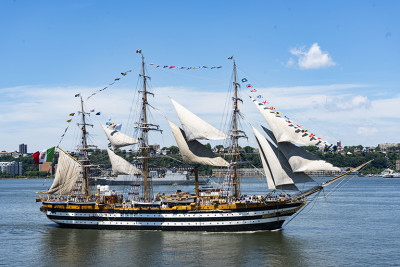 4-Nave-Amerigo-Vespucci-a-New-York-4-luglio_768.jpg